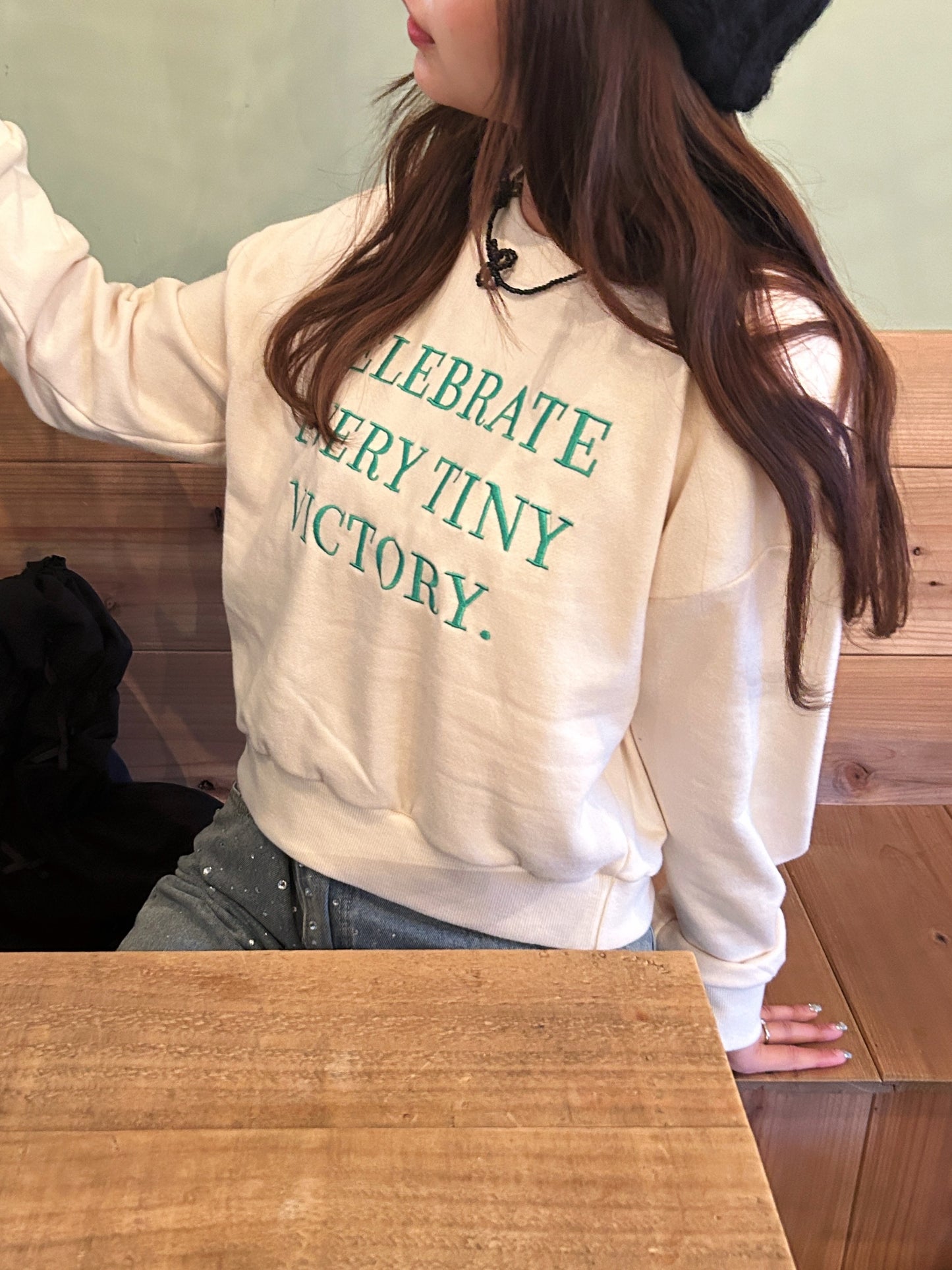 1,000円オフ!<SL2234611> lettering middleスウェット