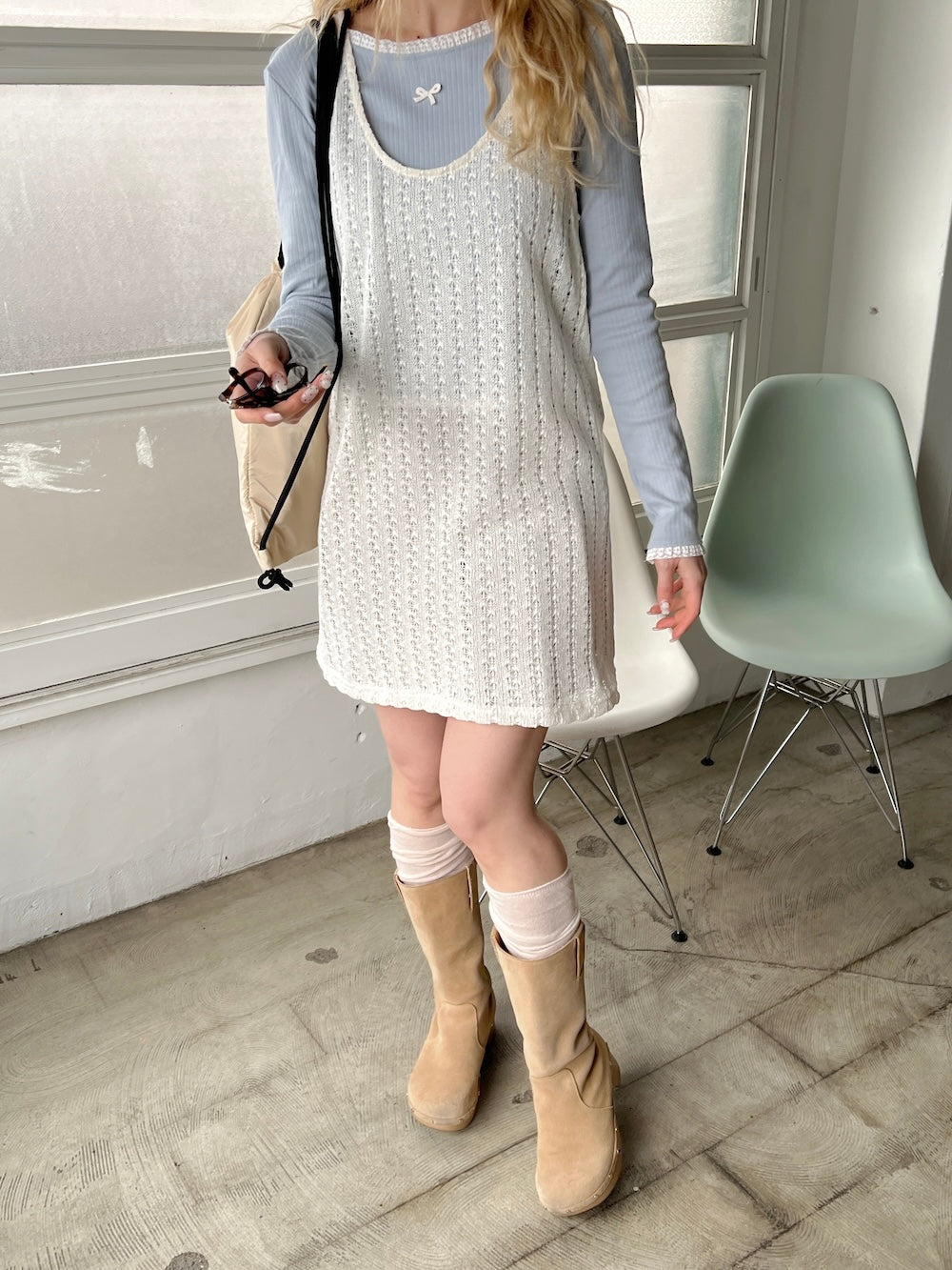 <SL2251658> レースネックシンプルリボントップス