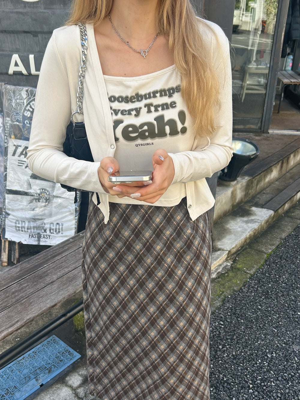 <SL2243652> vintage logo ensemble