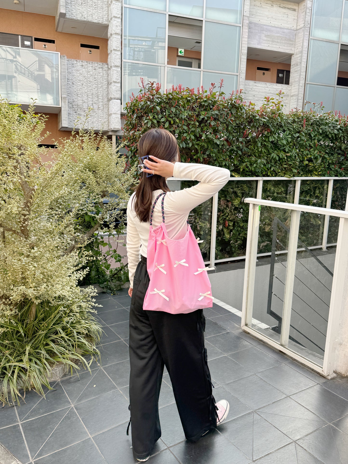 <SL1241601> many ribbon tote bag