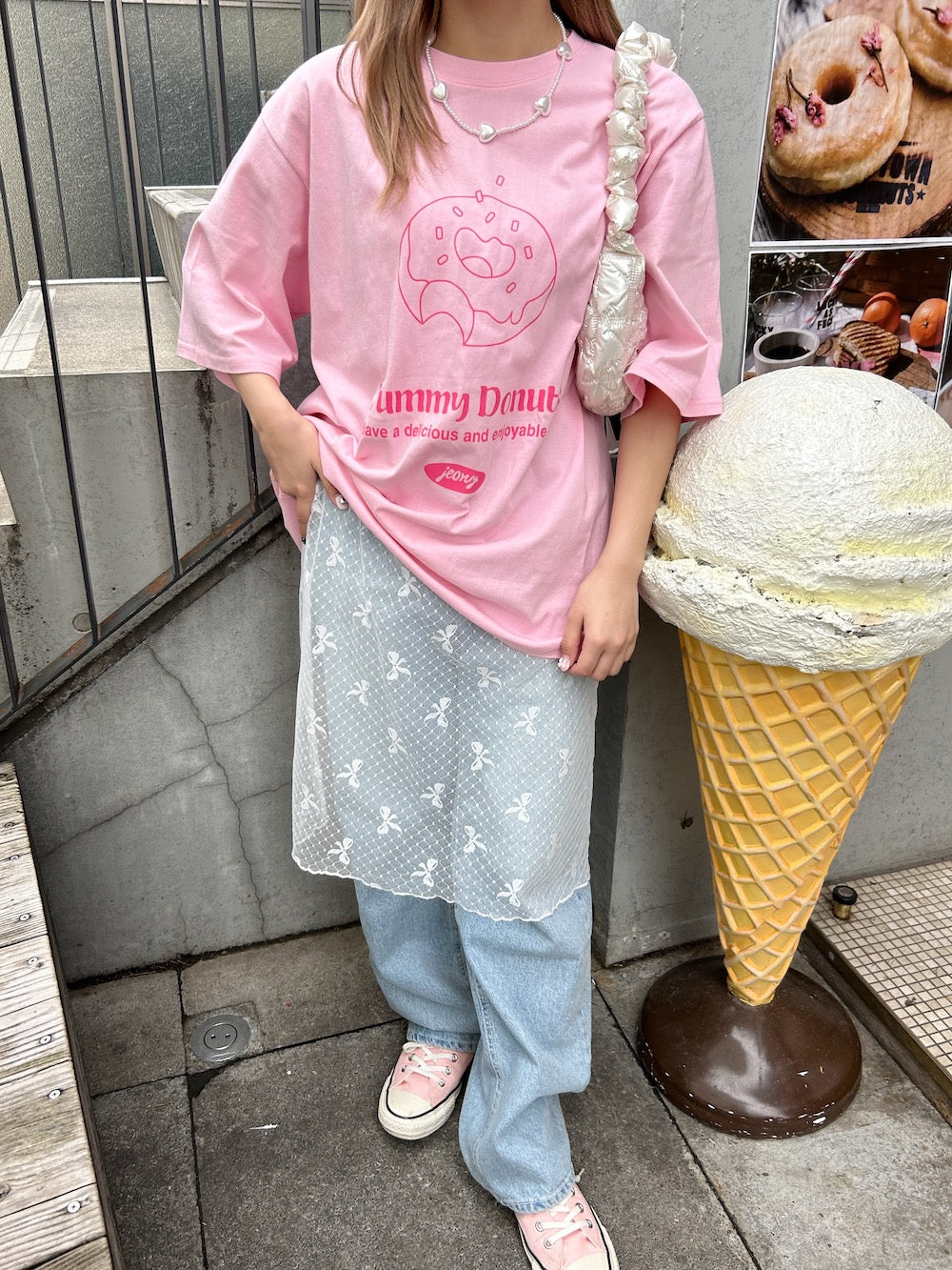 <SL2241619> doughnut tee