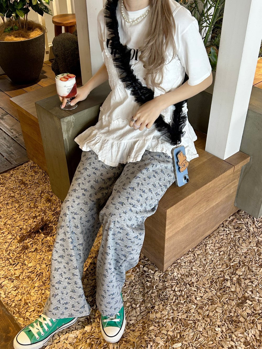 <SL2241655> 小花柄スウェットパンツ