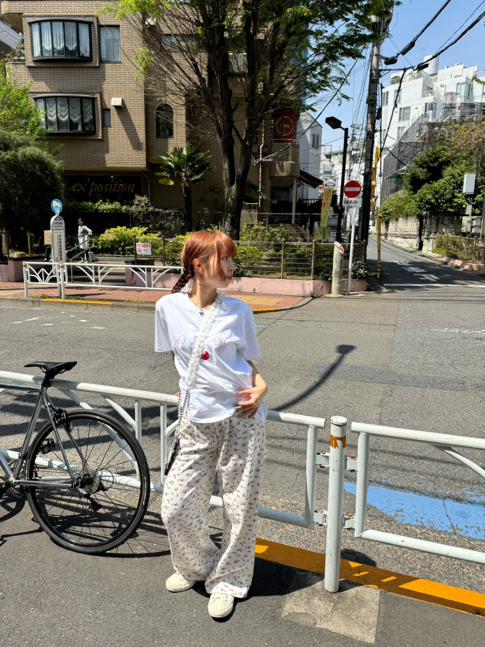 <SL2241655> 小花柄スウェットパンツ