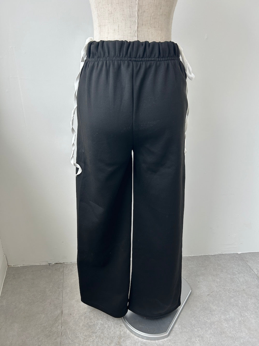 <LE2242915> サイドリボンストレートパンツ