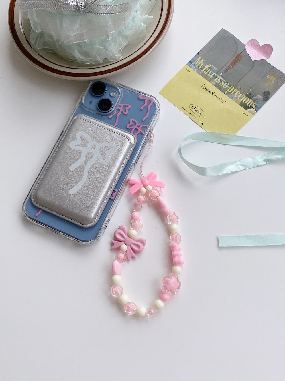 <WO4241614> リボンビーズストラップ