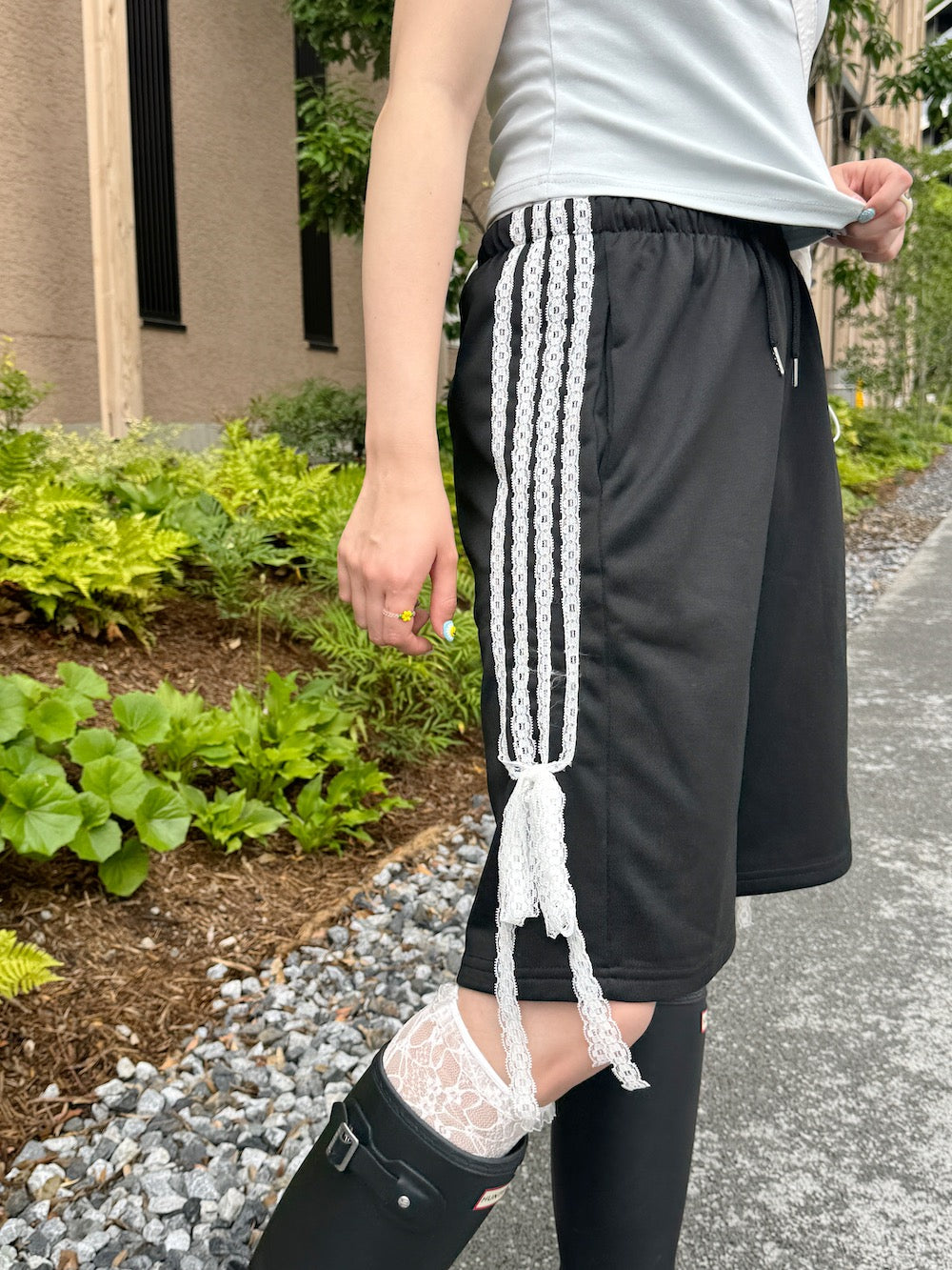 <SL2242608> サイドレースリボンハーフパンツ