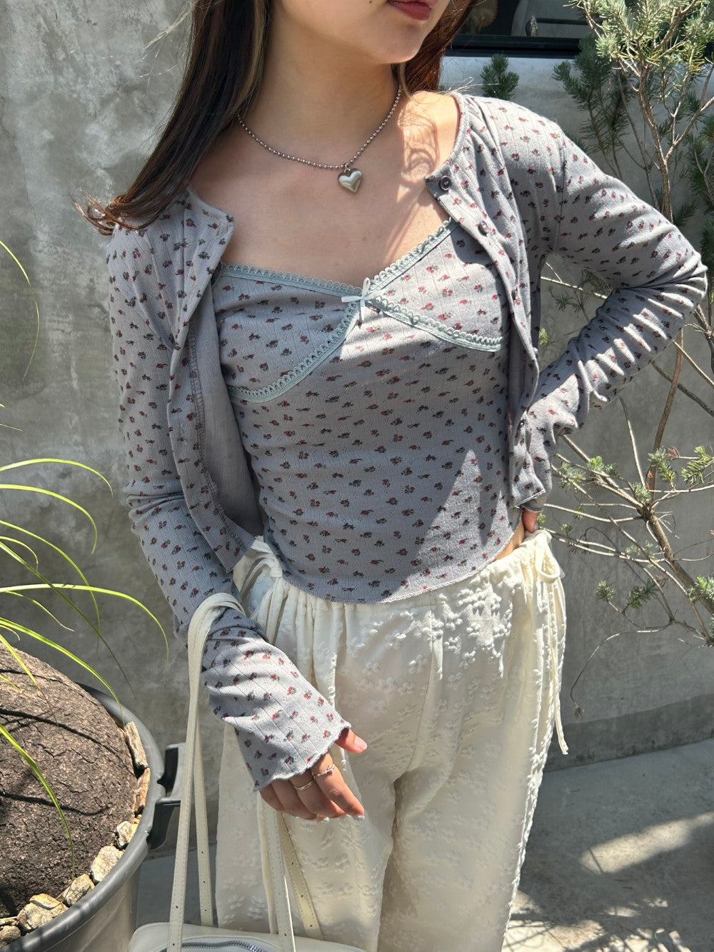 <SL2242629> lovely flower ensemble