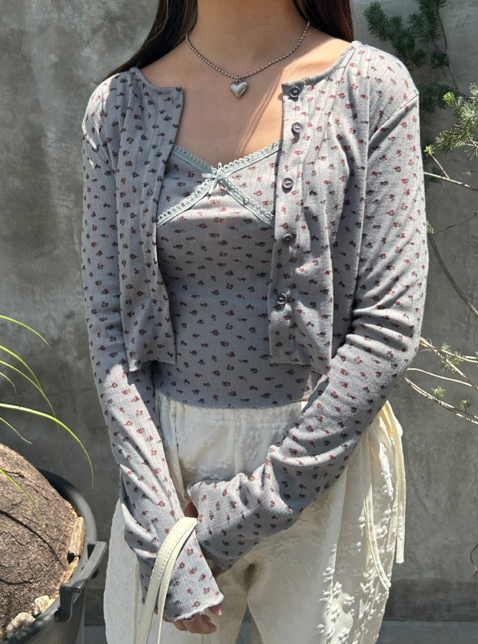 <SL2242629> lovely flower ensemble