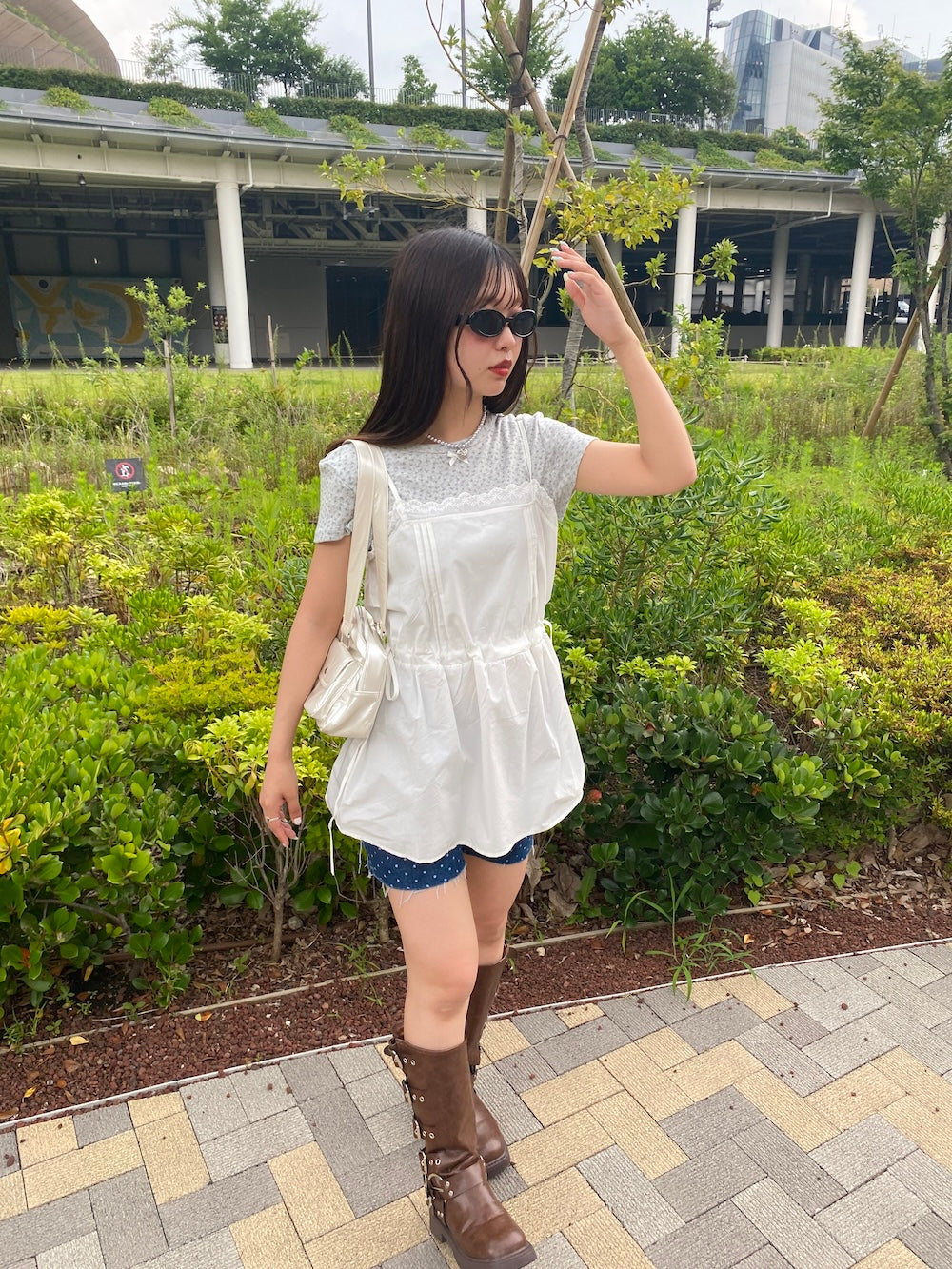 <SL2242614> romantic flower tee