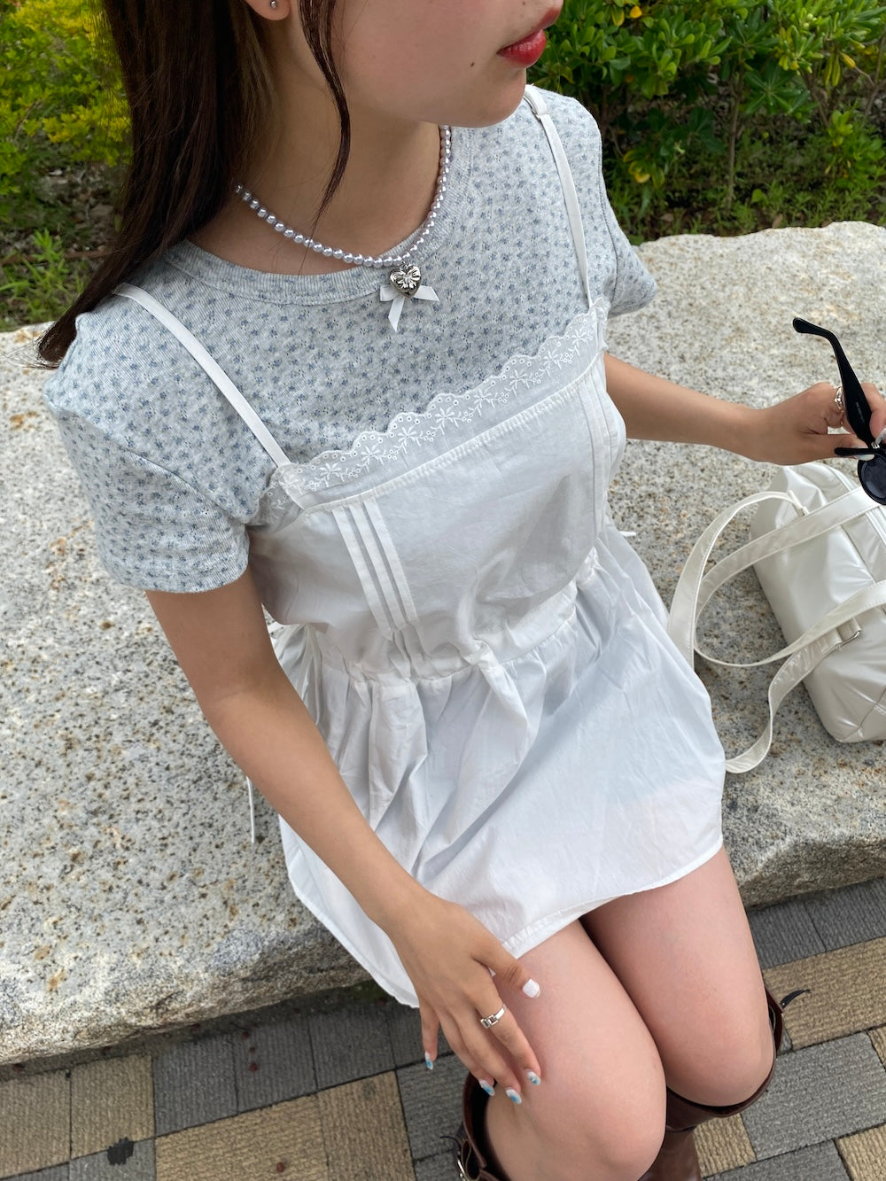 <SL2242614> romantic flower tee