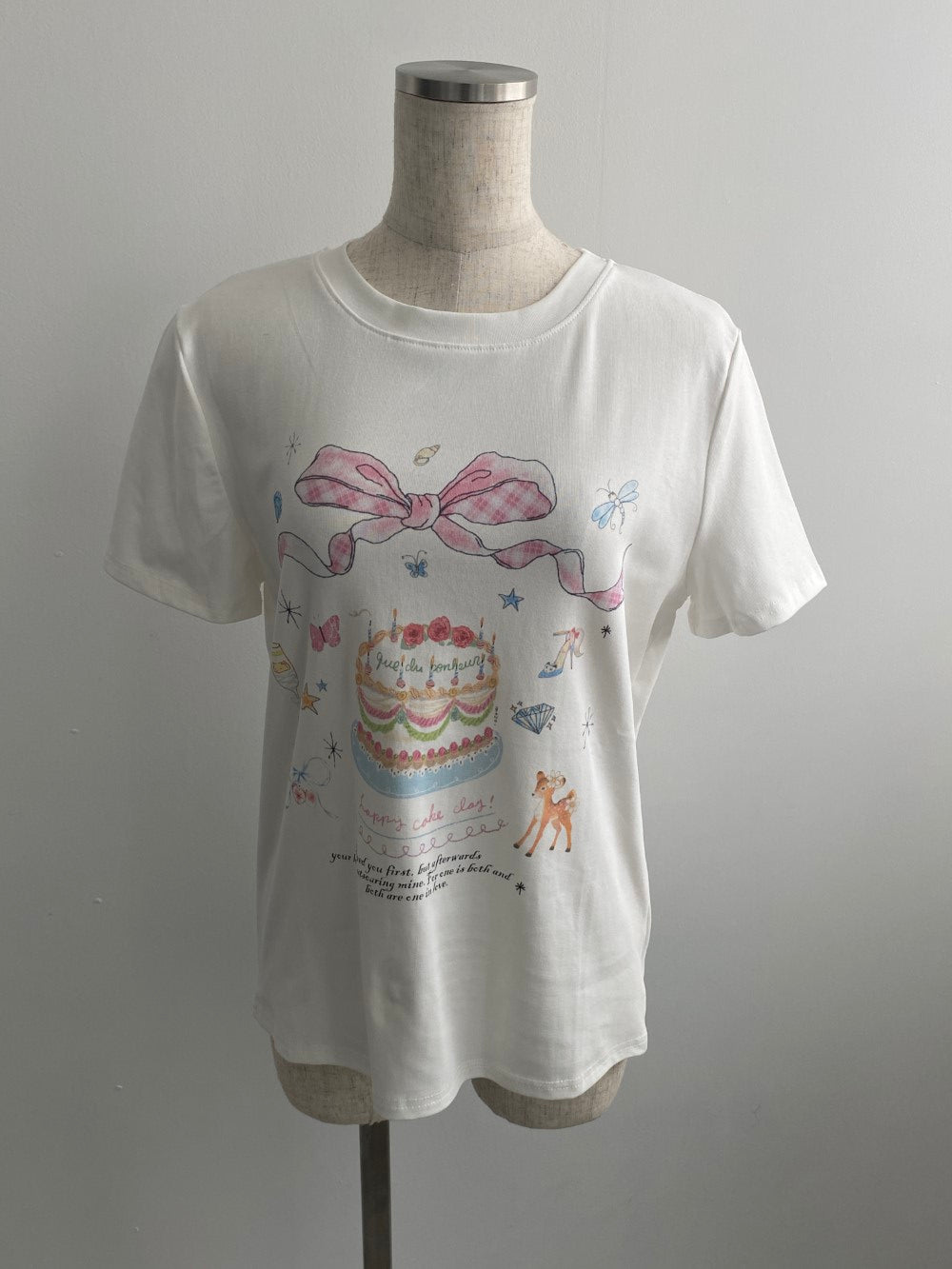 <SL2242621> vintage ribbon cake tee