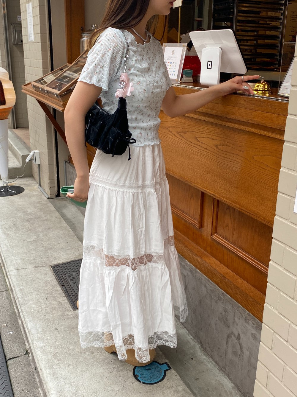 <SL2242639> flower tee