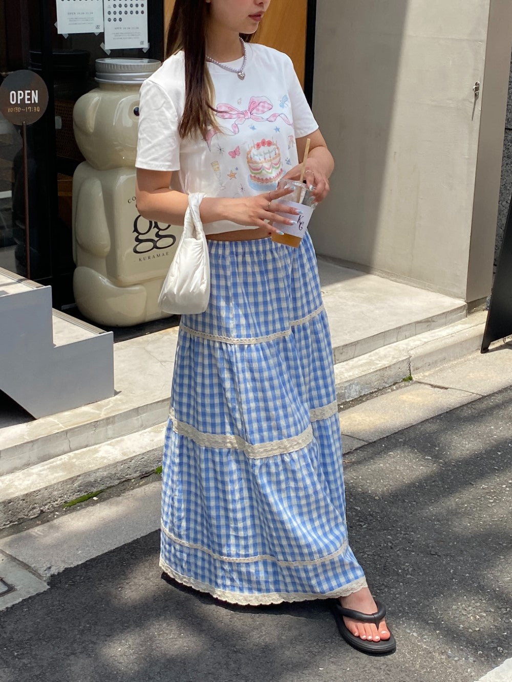 <SL2242621> vintage ribbon cake tee