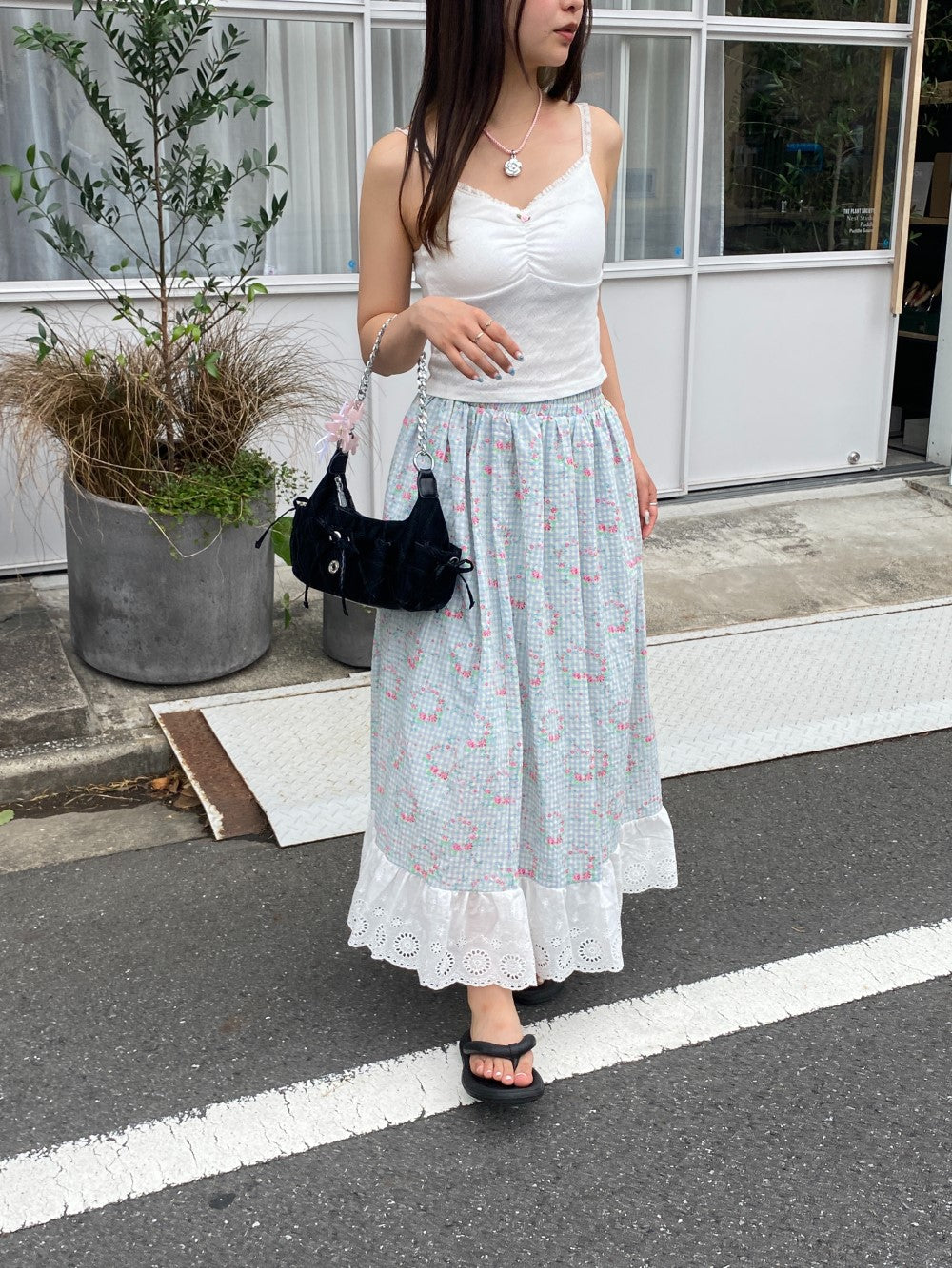 <SL2242651> フラワーデザインチェックスカート