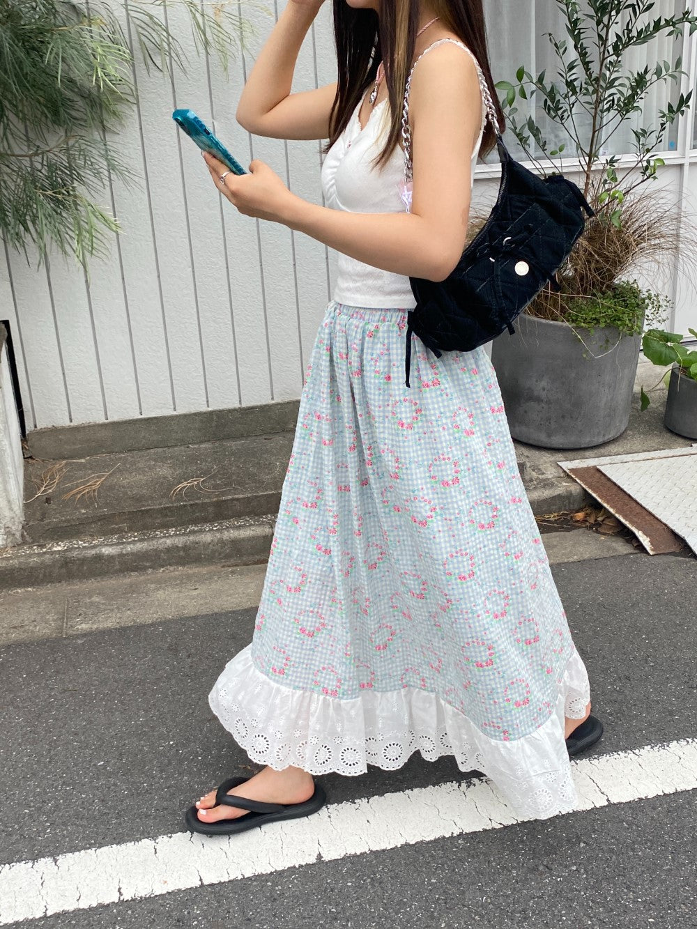 <SL2242651> フラワーデザインチェックスカート