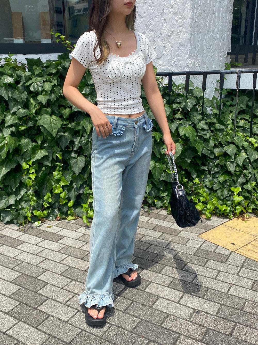 <SL2242664> dot square tops
