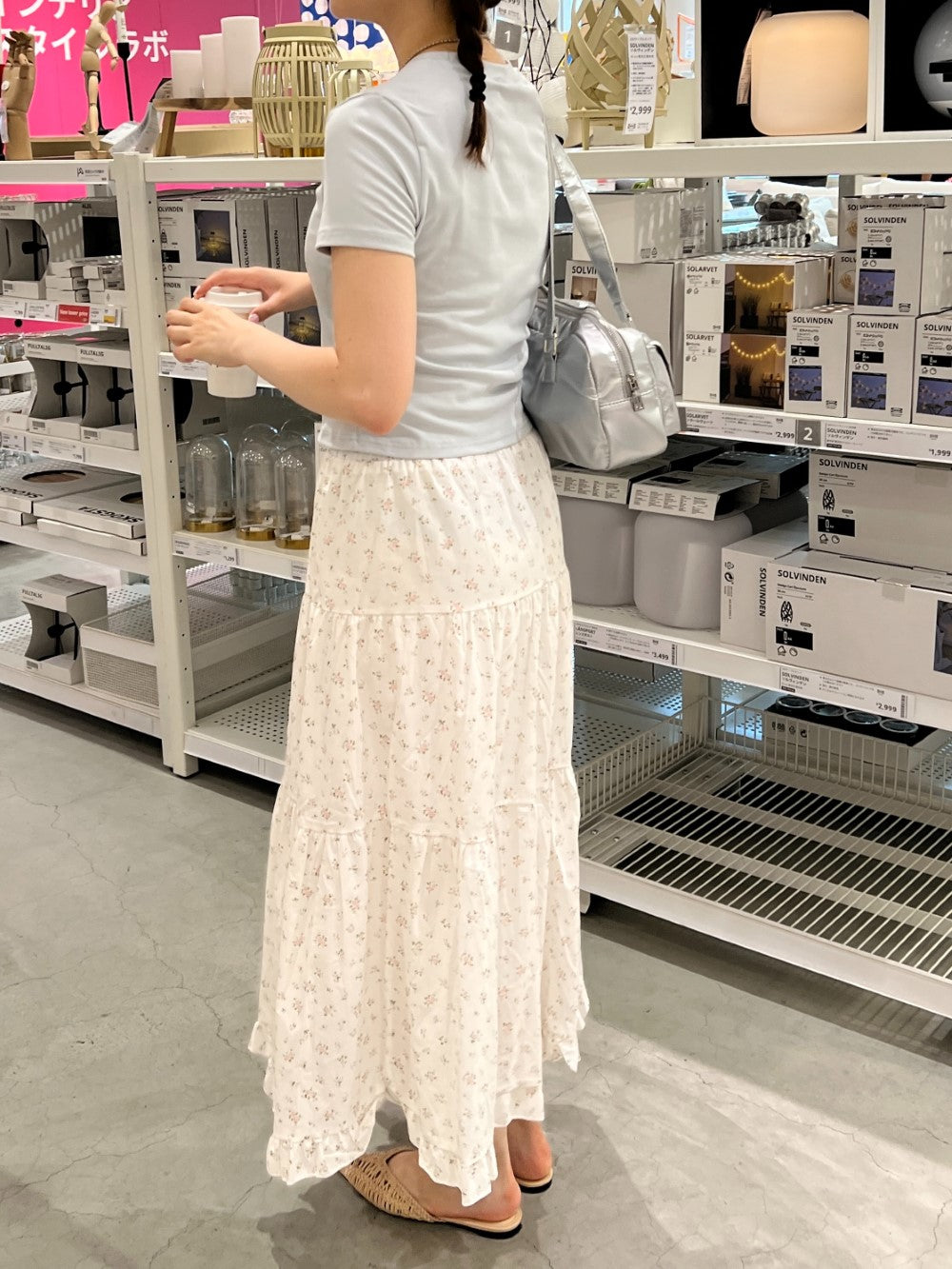 <SL2242645> fancy flower skirt