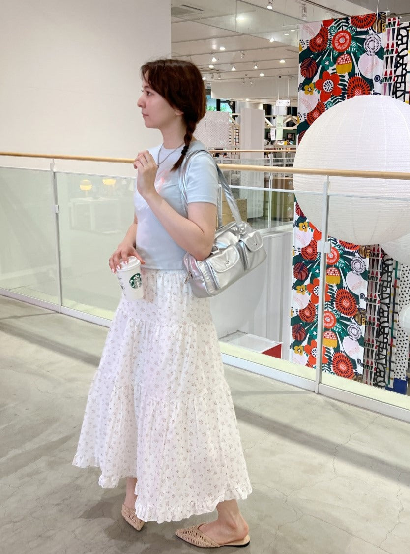 <SL2242645> fancy flower skirt