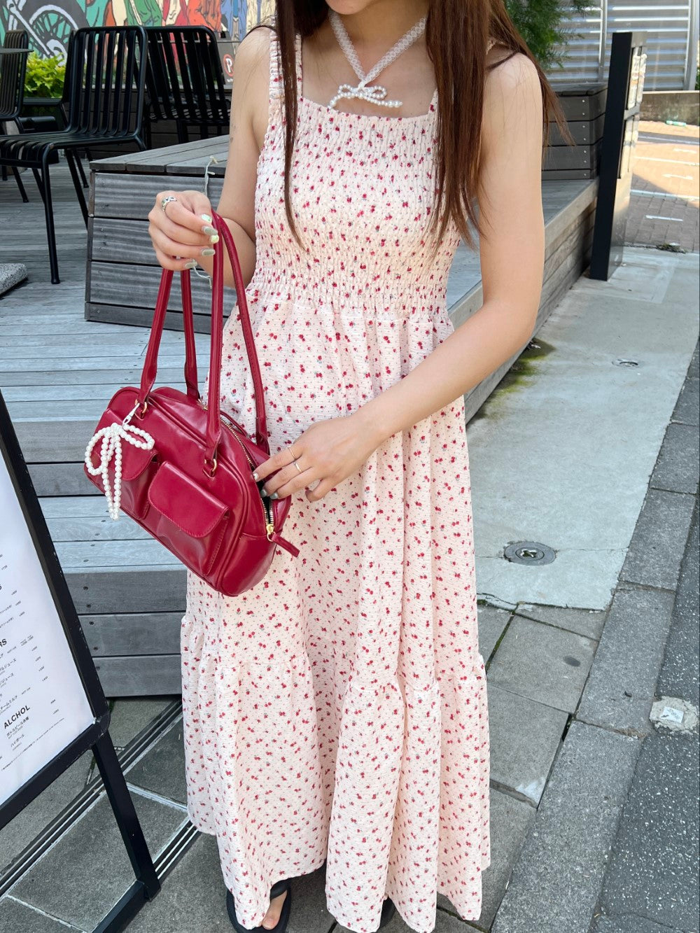 <SL2242658> 小花柄シャーリングロングワンピース