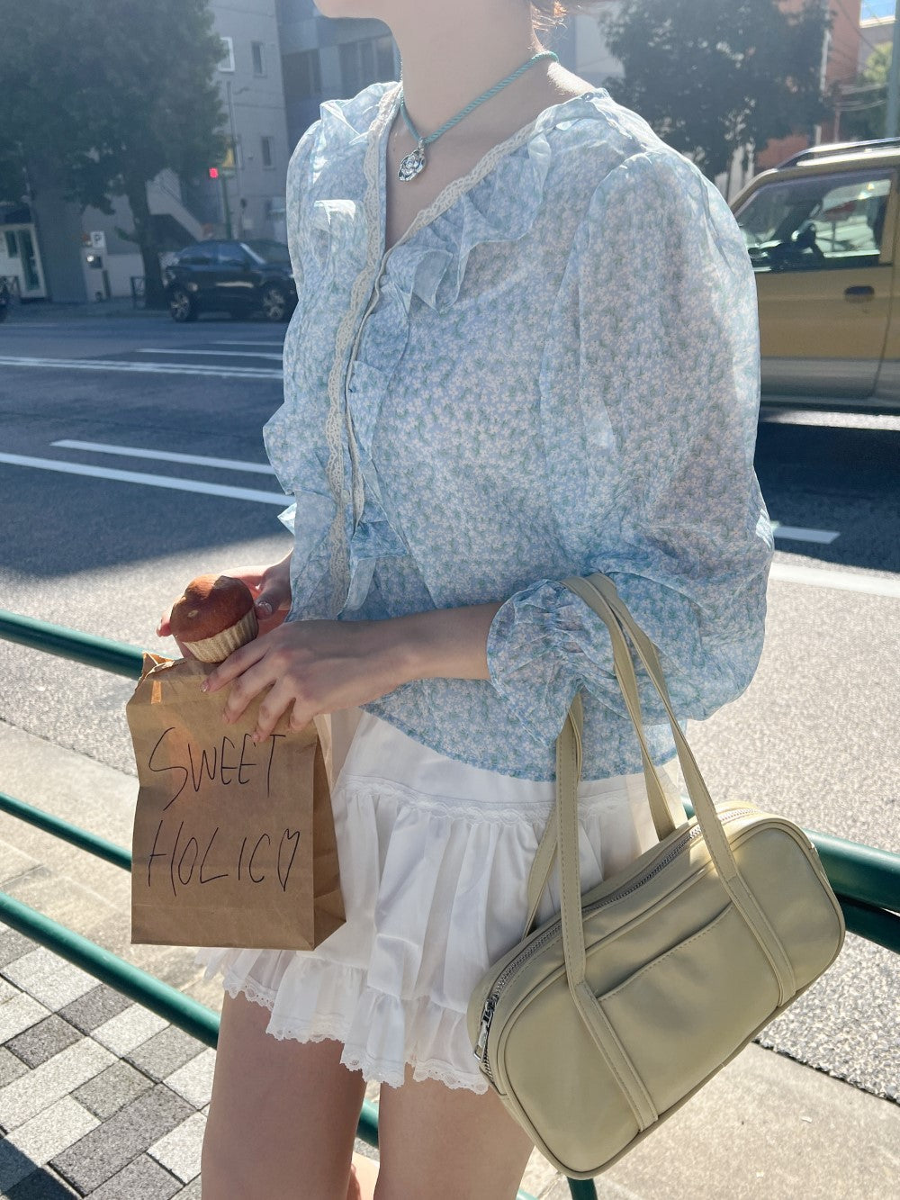 <SL2243616> フリルフラワーブラウス