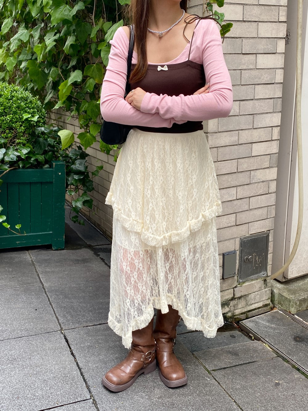 <SL2243611> アシンメトリーレーススカート