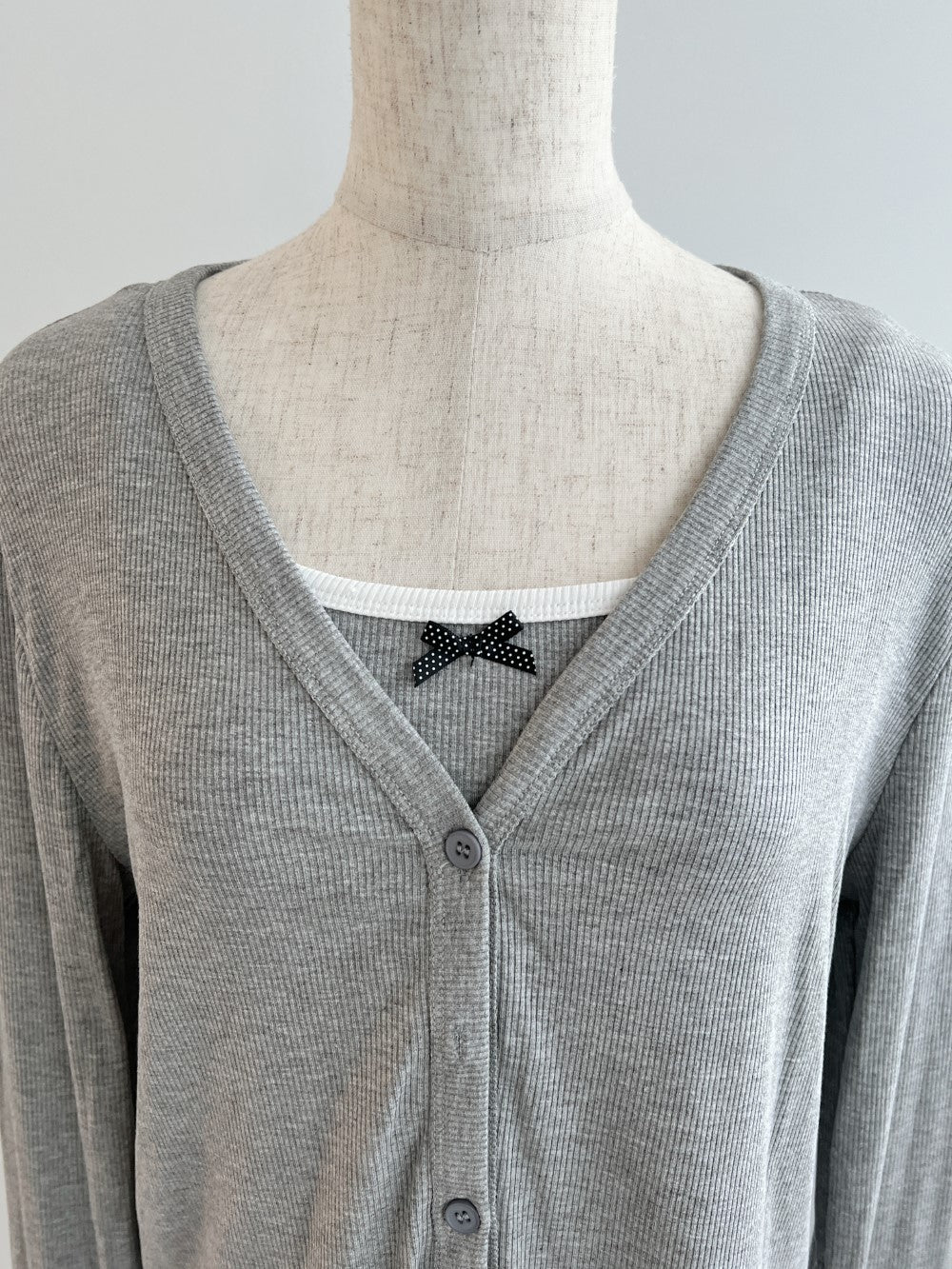 <SL2243688> ribbon simple ensemble