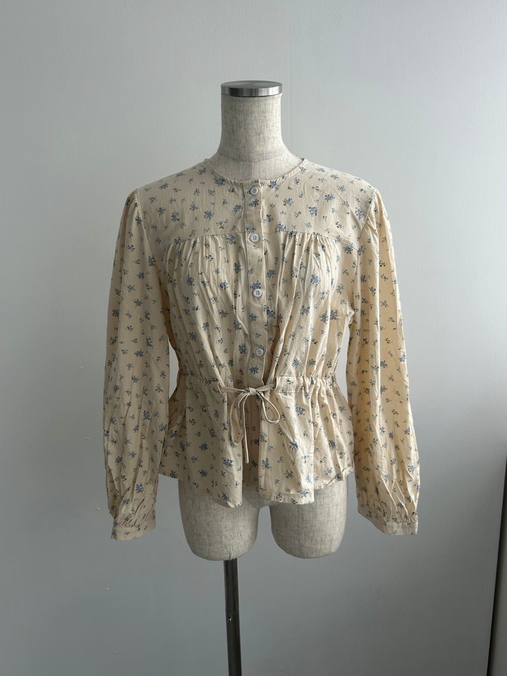 <SL2243667> vintage pastel flower tops
