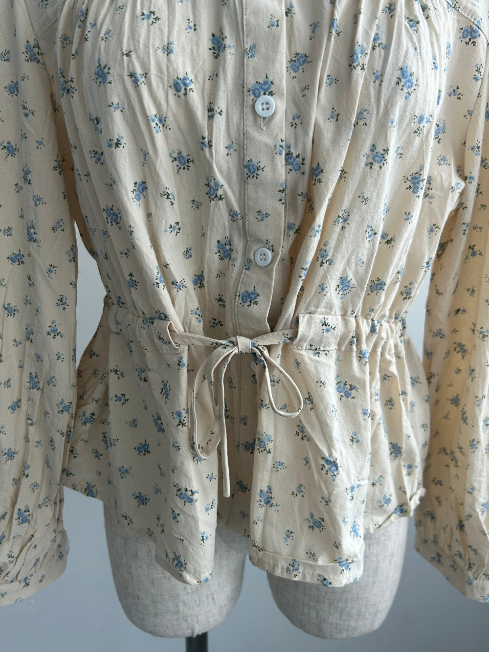 <SL2243667> vintage pastel flower tops