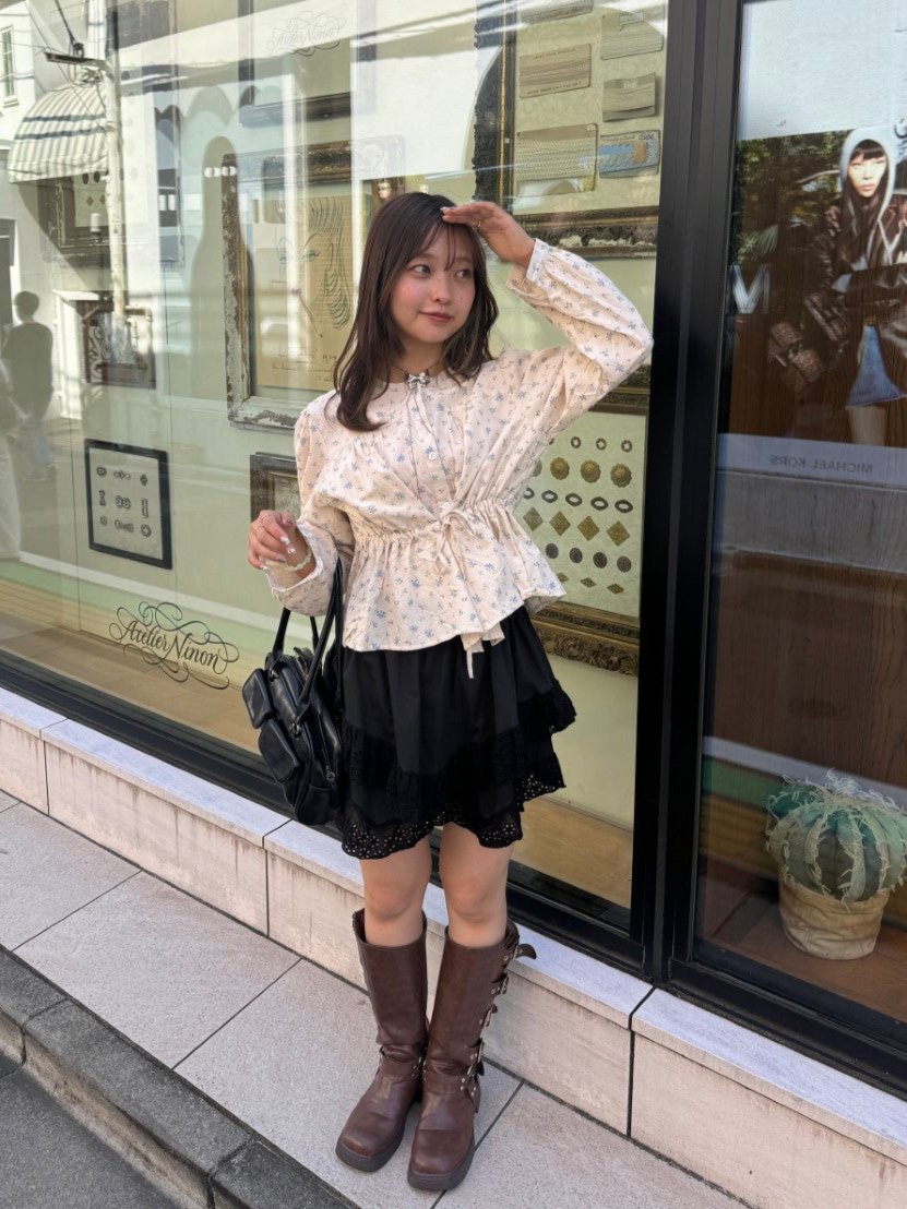 <SL2243667> vintage pastel flower tops