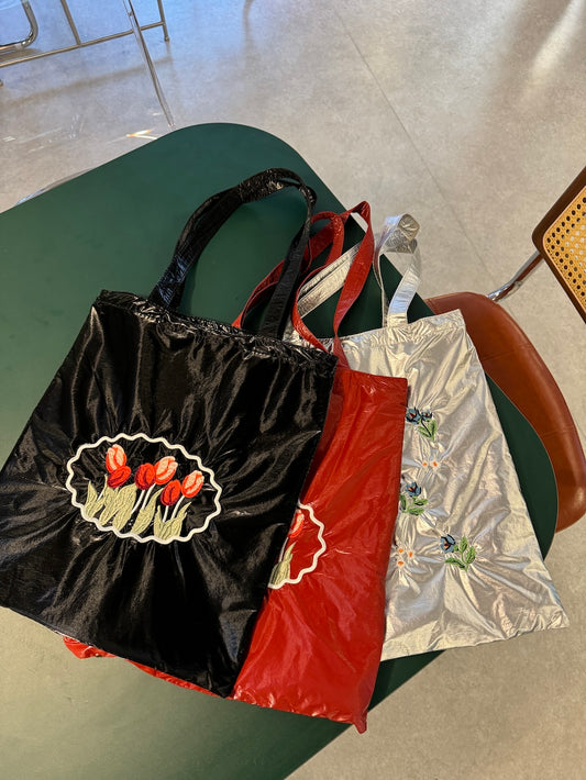 500円オフ!<SL1243603> flower point tote bag