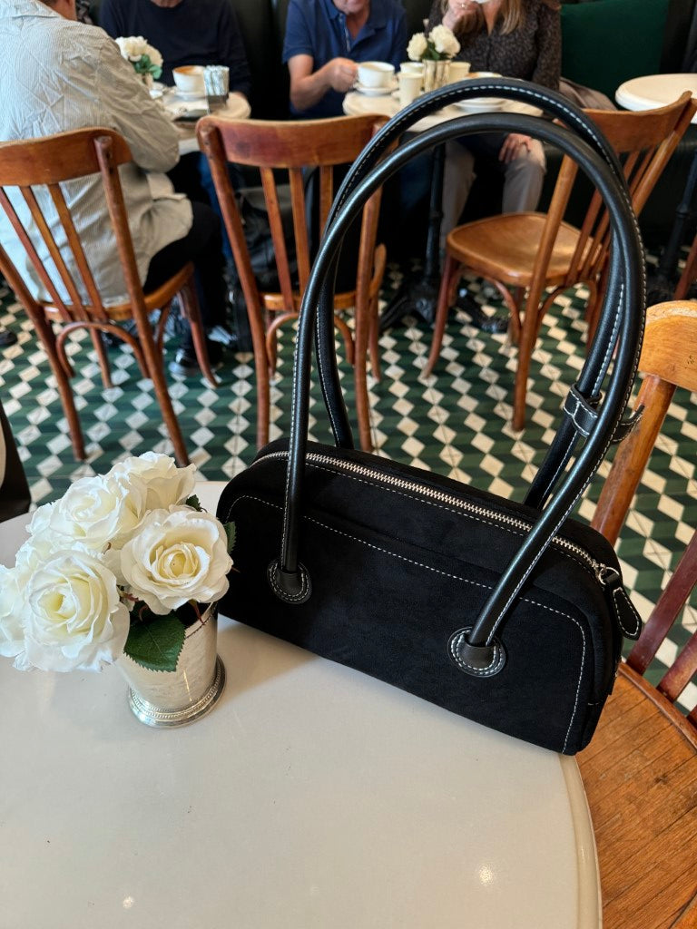 <SL1243604> suede shoulder bag