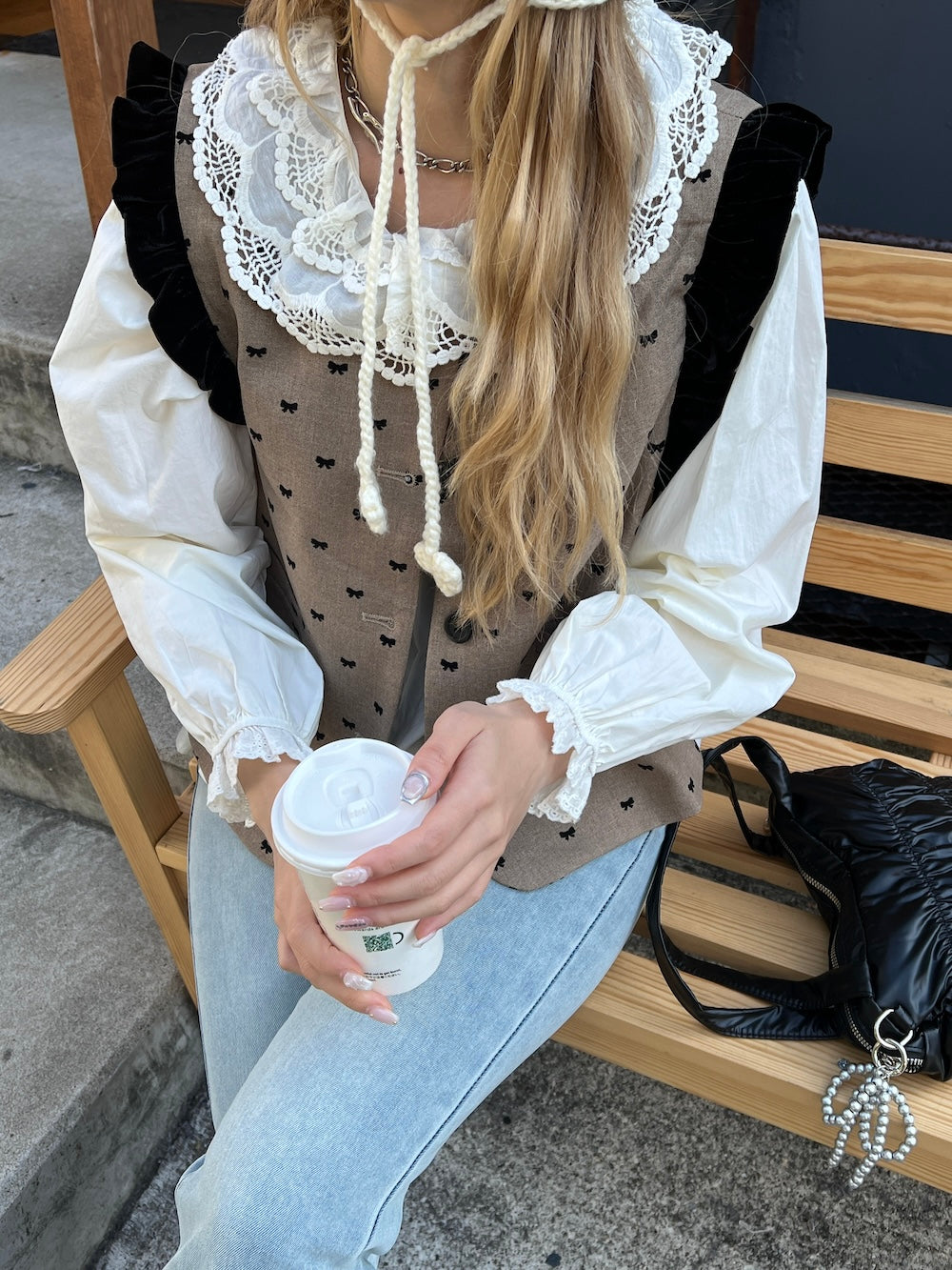 <SL2243665> ribbon dot vintage like vest