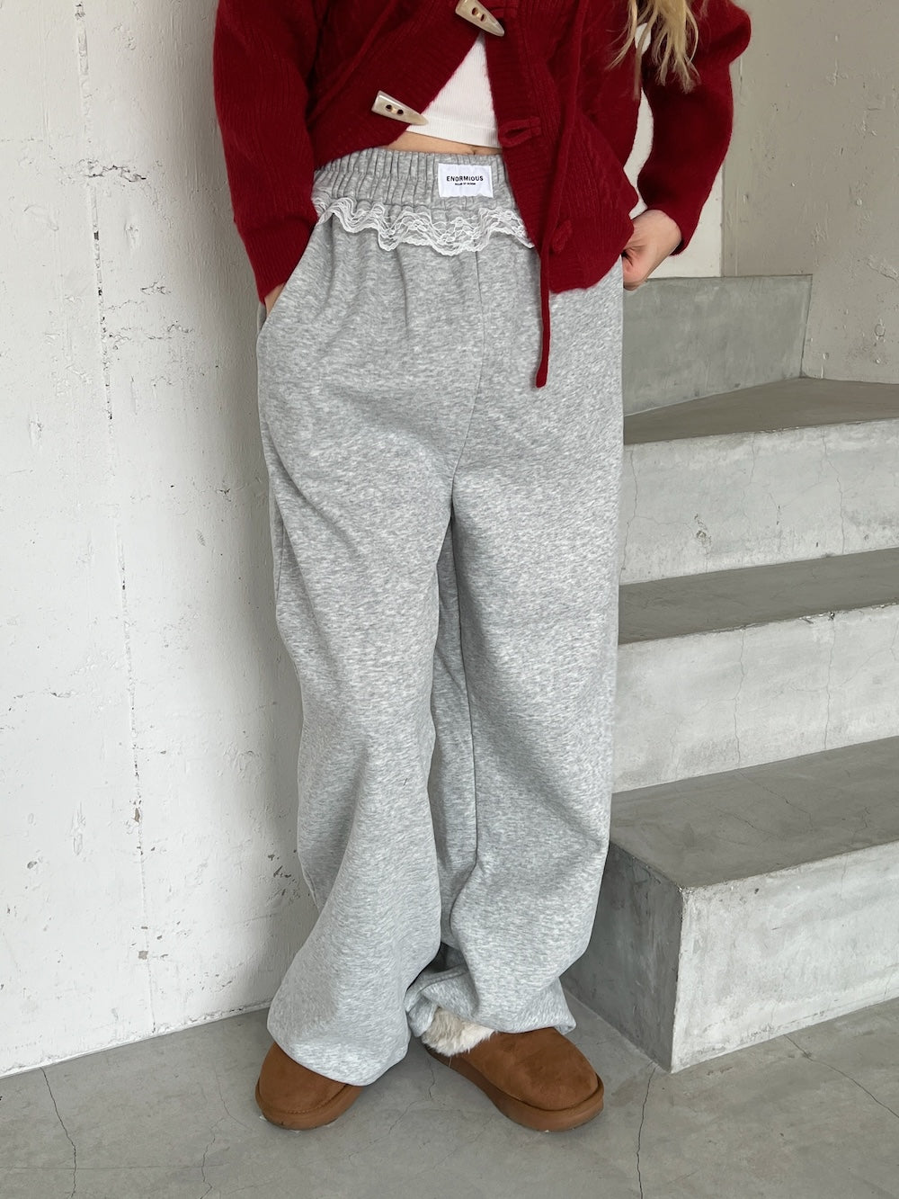 <SL2244639> フリルドローコードスウェットパンツ