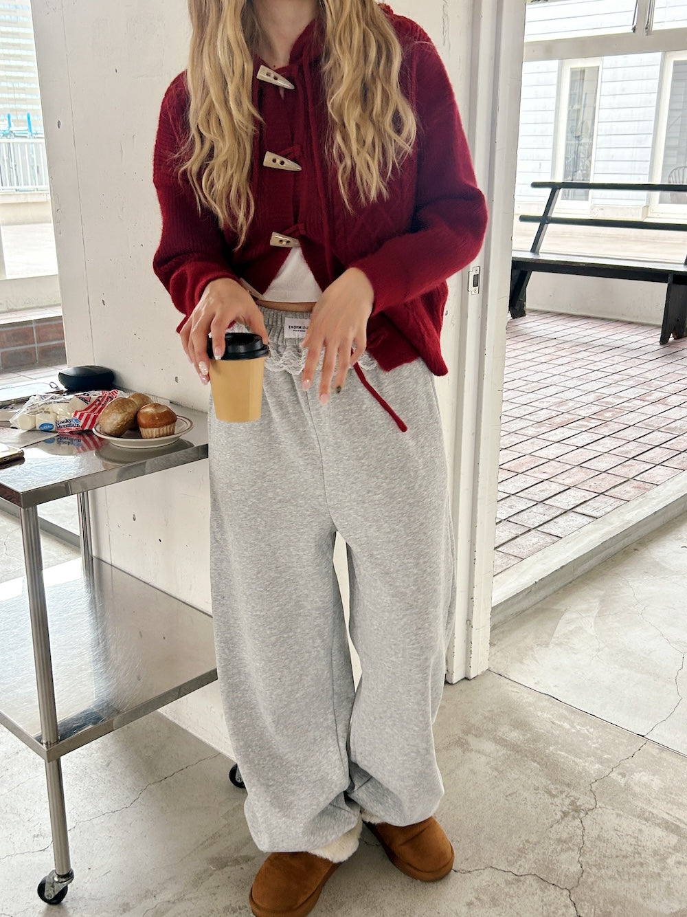 <SL2244639> フリルドローコードスウェットパンツ