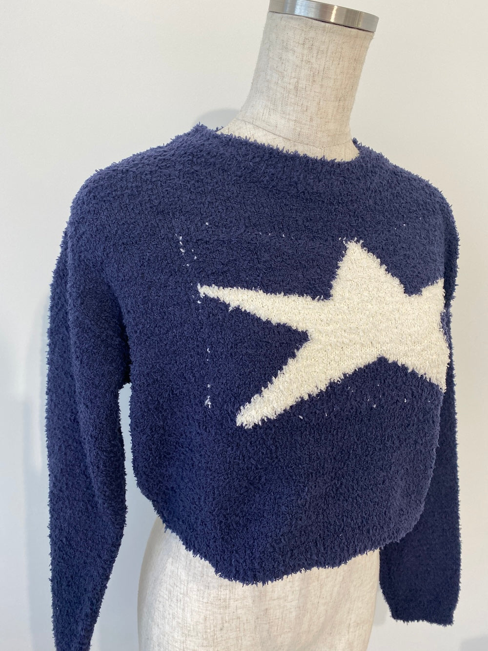 ※ラスト1点!<GR2244502> クロップドスターデザインニット