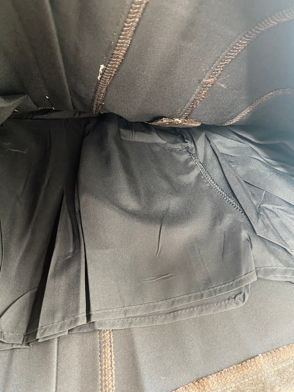 <GR2244513> ステッチプリーツミニスカート