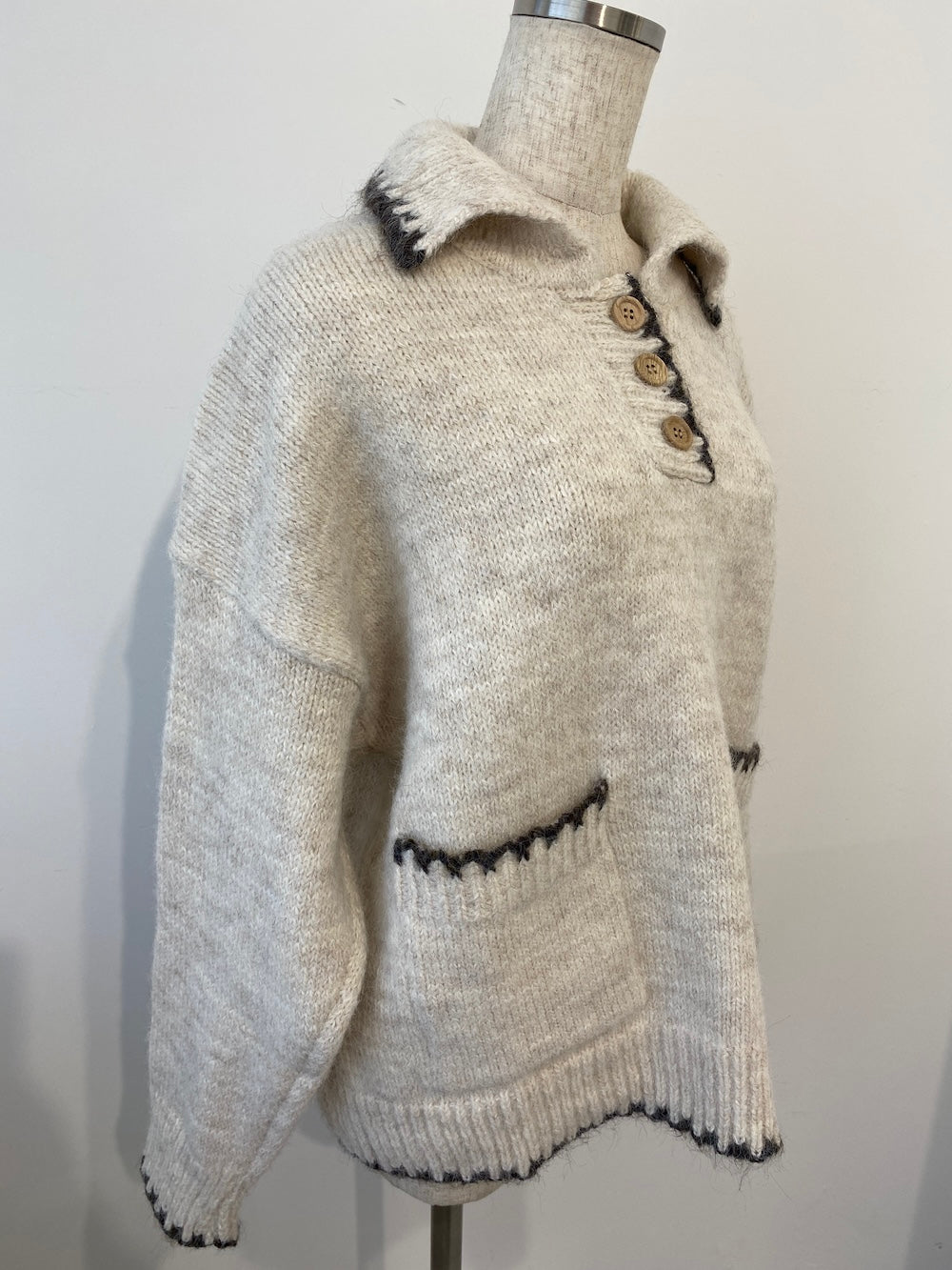 <LI2244106> バイカラーステッチビッグニット