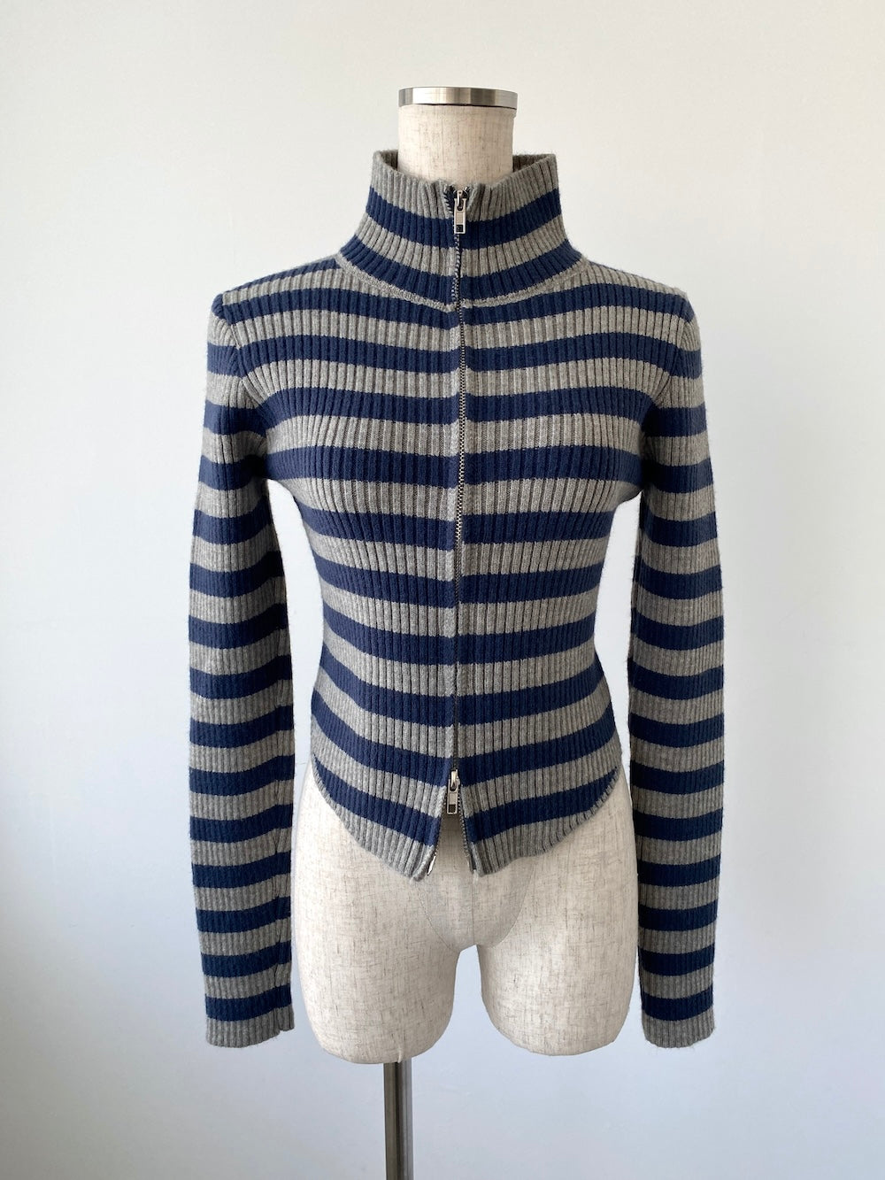 <SL2244626> クロップドボーダージップカーディガン