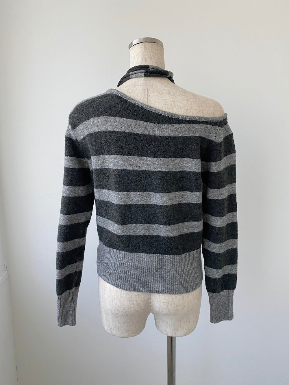 <SL2244616> ボーダーワンショルダーニット