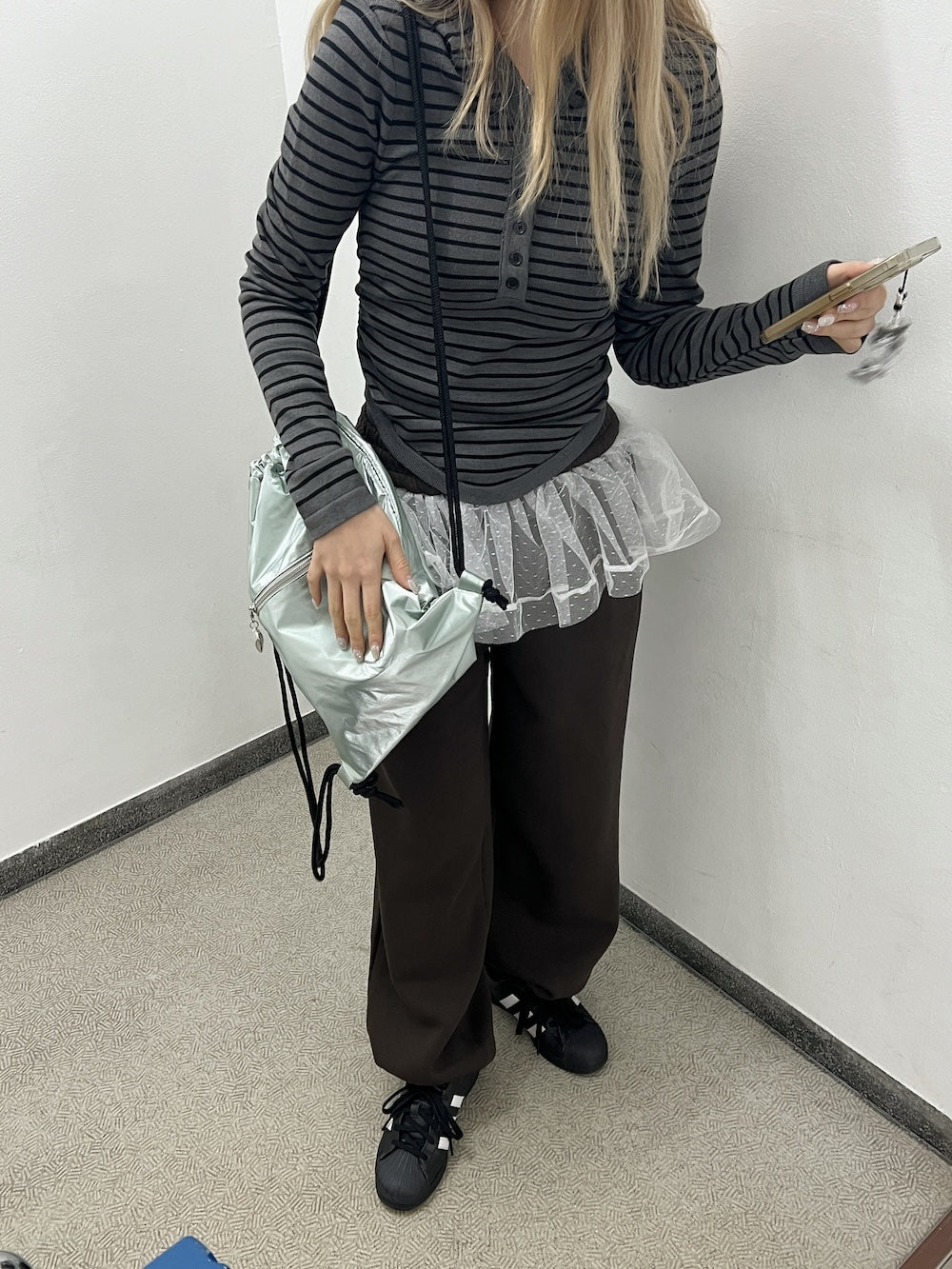 <SL2251652> レースフリルスウェットパンツ