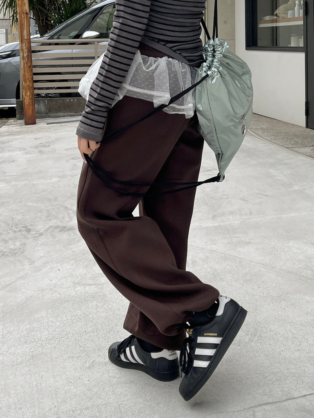 <SL2251652> レースフリルスウェットパンツ
