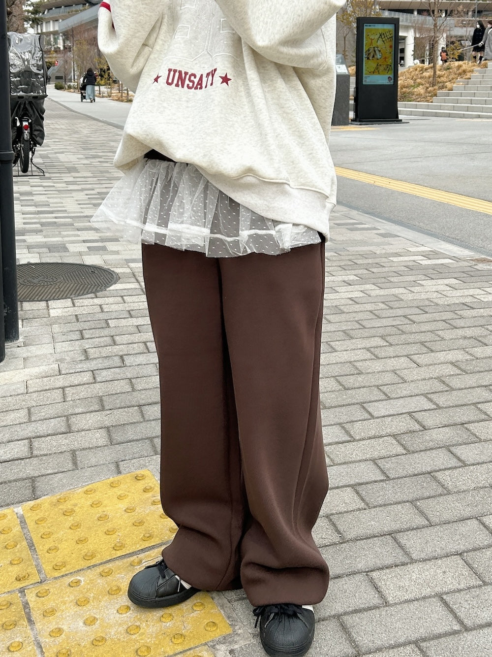 <SL2251652> レースフリルスウェットパンツ