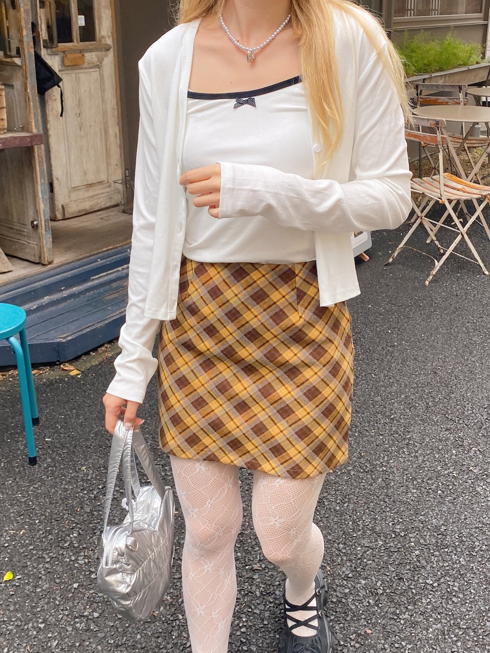 <SL2243688> ribbon simple ensemble