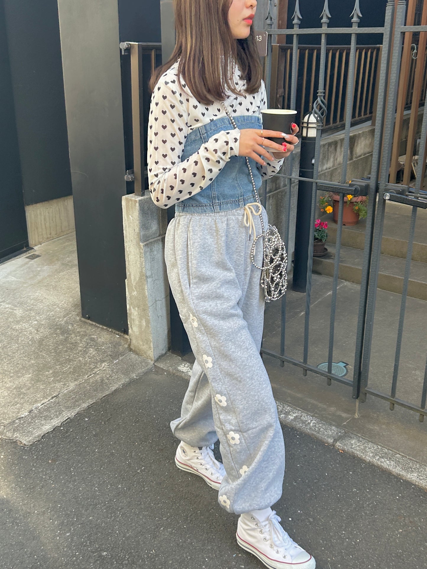 <SL2234633> フラワージョガーパンツ