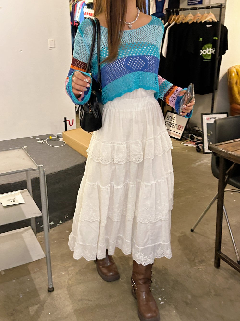 <SL2243618> マルチメッシュクロップドトップス
