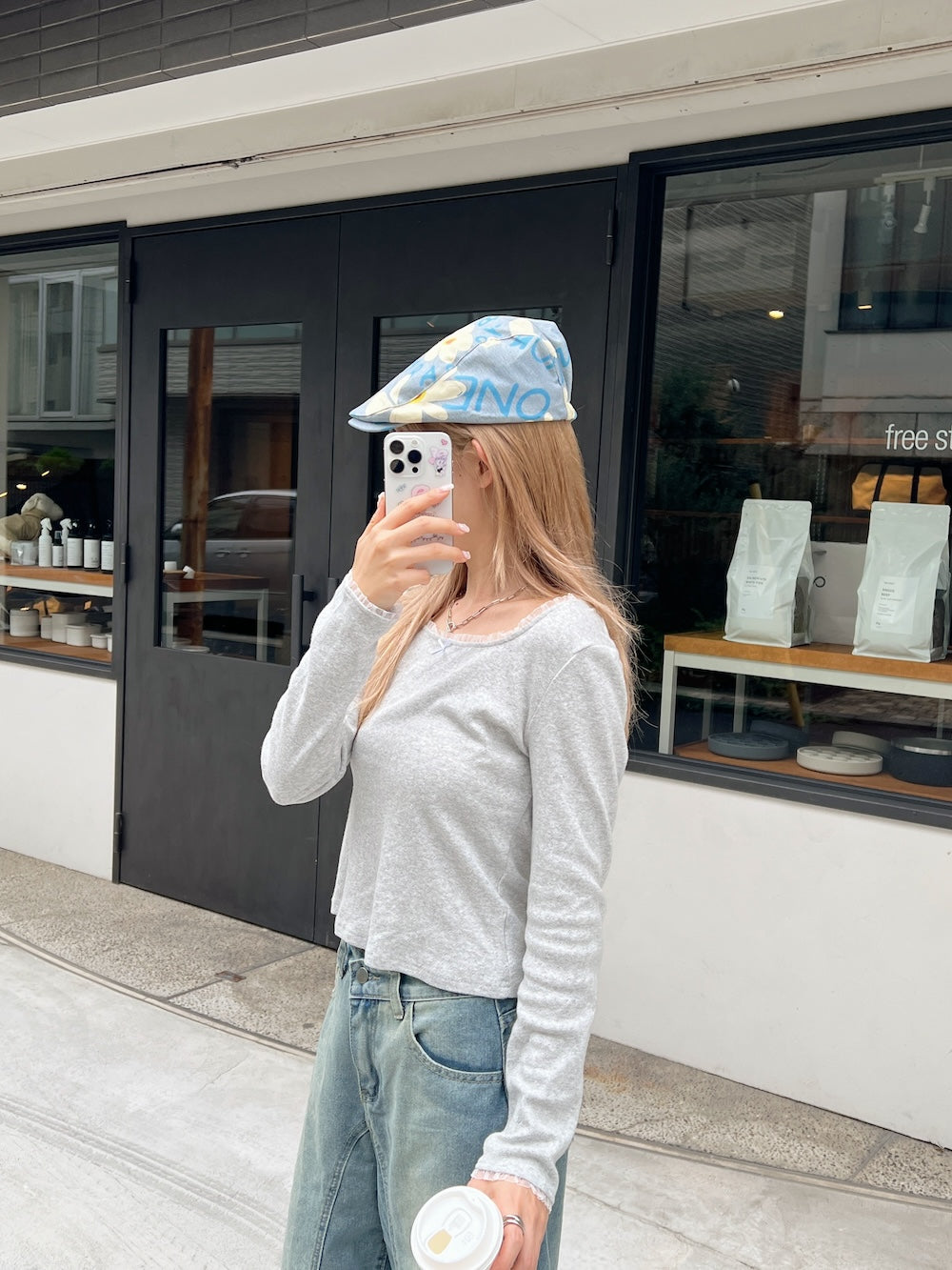 <SL2243675> ribbon point tops