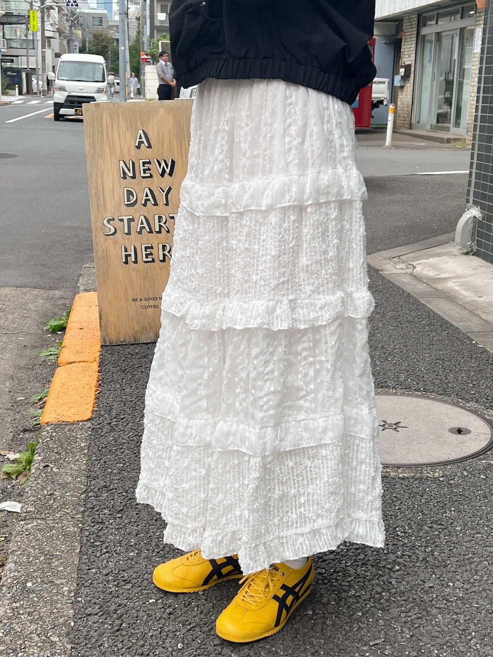<SL2243632> shining lace tiered skirt