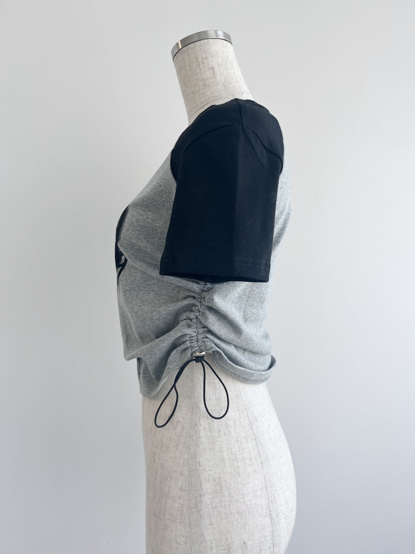 <IT2242404> サイドドロストラグランᎢシャツ