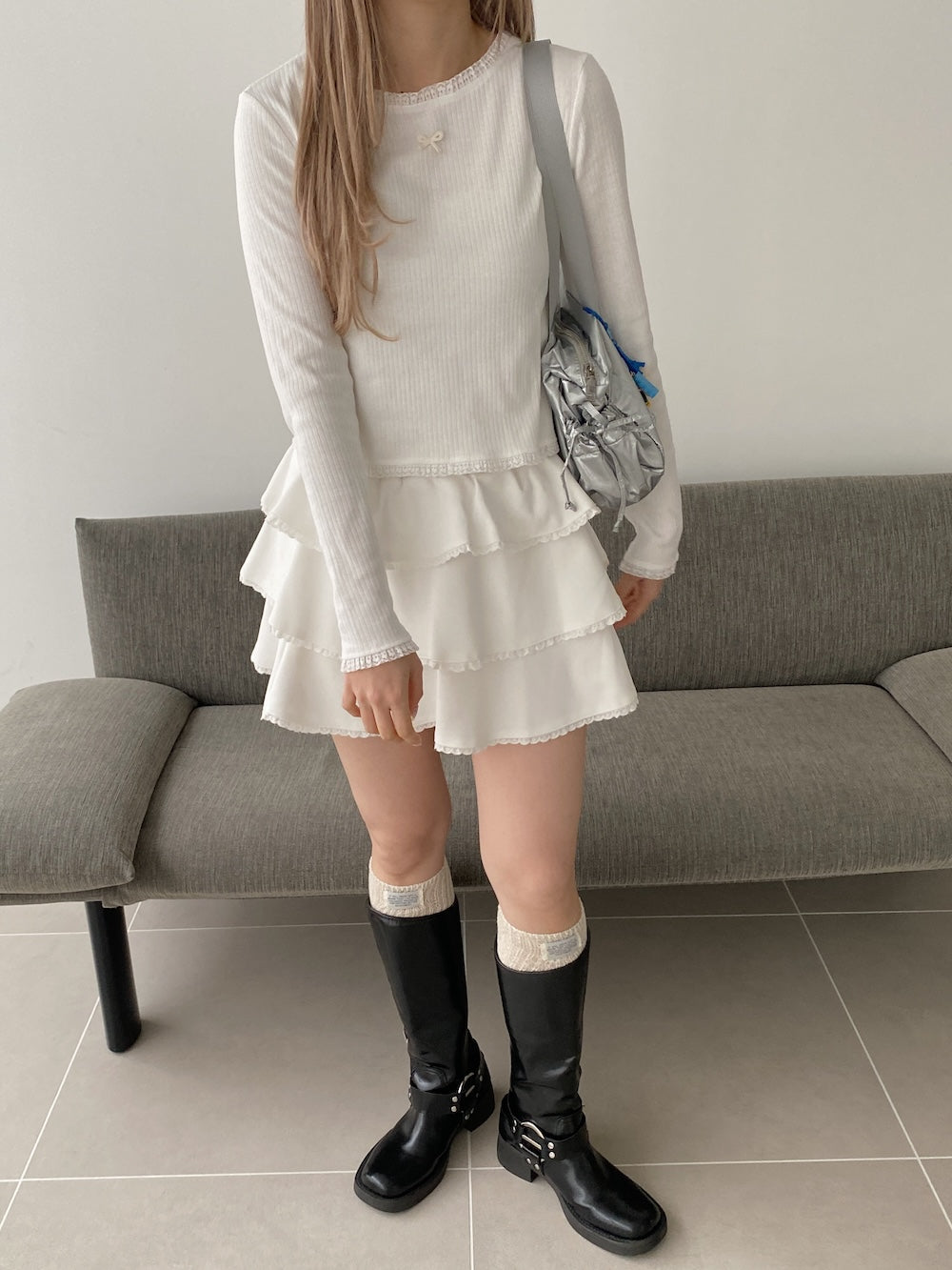 <SL2251658> レースネックシンプルリボントップス