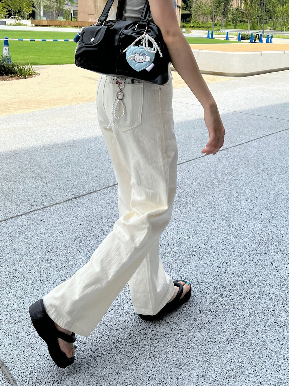 <SL2242648> stripe color pants